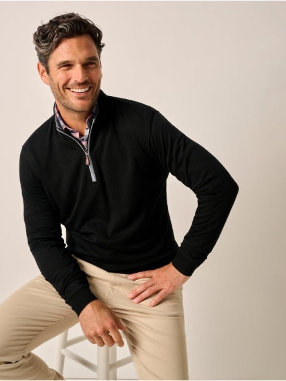 Johnnie-O Black Quarter Zip, medium new with tags